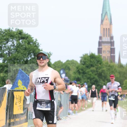 22.06.2025 - Viking Triathlon H.Heesch http://msf.ph/oto/8091211 22.06.2025 15:11:10 Laufen 365, 462, 481 meine-sportfotos.de