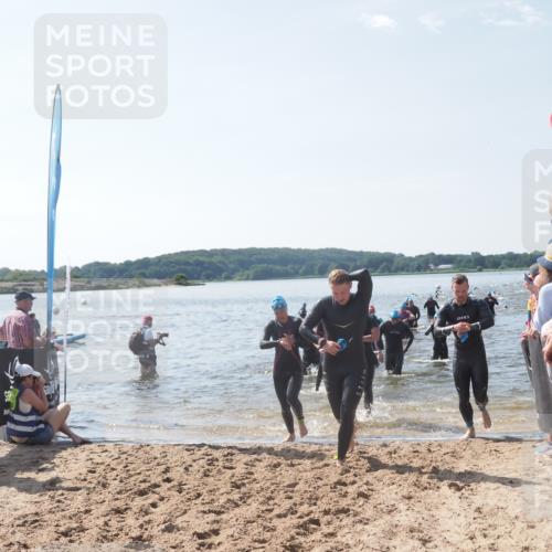 22.06.2025 - Viking Triathlon MichiJ http://msf.ph/oto/8091260 22.06.2025 10:38:34 Schwimmen 22, 85, 156, 164, 215, 269, 315, 398, 419, 428, 509, 535, 601, 603, 659 meine-sportfotos.de