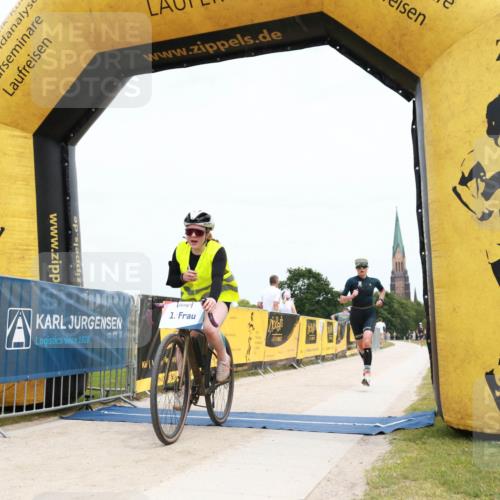 22.06.2025 - Viking Triathlon H.Heesch http://msf.ph/oto/8091310 22.06.2025 13:43:35 Laufen 15, 457 meine-sportfotos.de