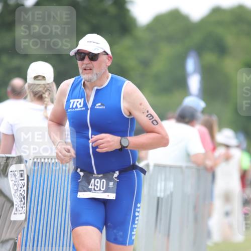 22.06.2025 - Viking Triathlon H.Heesch http://msf.ph/oto/8091410 22.06.2025 16:02:25 Laufen 102, 206, 471, 490 meine-sportfotos.de