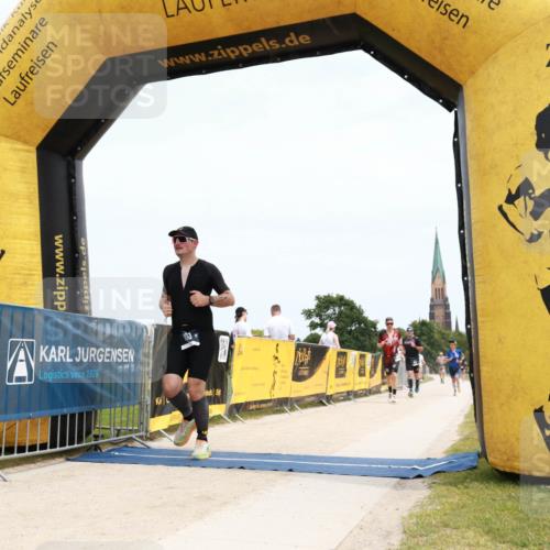 22.06.2025 - Viking Triathlon H.Heesch http://msf.ph/oto/8091411 22.06.2025 13:44:42 Laufen 103, 216, 506 meine-sportfotos.de