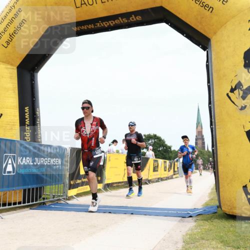 22.06.2025 - Viking Triathlon H.Heesch http://msf.ph/oto/8091419 22.06.2025 13:44:46 Laufen 103, 137, 216, 410, 506 meine-sportfotos.de