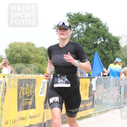 22.06.2025 - Viking Triathlon H.Heesch http://msf.ph/oto/8091422 22.06.2025 15:11:48 Laufen 283, 549 meine-sportfotos.de