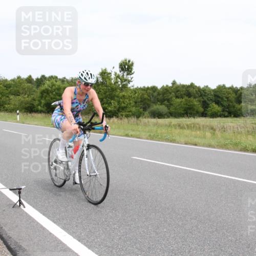 22.06.2025 - Viking Triathlon Yannick Fuchs http://msf.ph/oto/8091450 22.06.2025 13:36:10 Radfahren 192, 477 meine-sportfotos.de