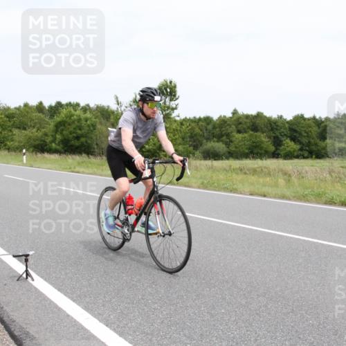 22.06.2025 - Viking Triathlon Yannick Fuchs http://msf.ph/oto/8091523 22.06.2025 13:38:44 Radfahren 31, 206 meine-sportfotos.de