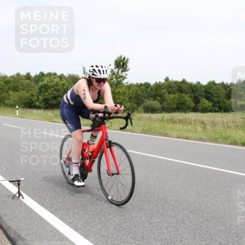 22.06.2025 - Viking Triathlon Yannick Fuchs http://msf.ph/oto/8091537 22.06.2025 13:38:52 Radfahren 140, 625 meine-sportfotos.de