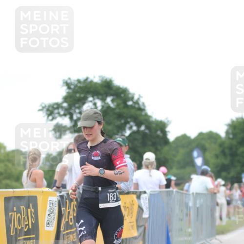 22.06.2025 - Viking Triathlon H.Heesch http://msf.ph/oto/8091639 22.06.2025 16:02:39 Laufen 183, 403 meine-sportfotos.de