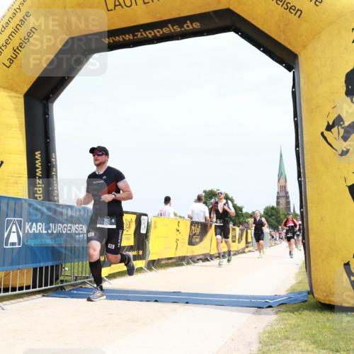 22.06.2025 - Viking Triathlon H.Heesch http://msf.ph/oto/8091699 22.06.2025 13:46:45 Laufen 100, 191, 418, 451 meine-sportfotos.de