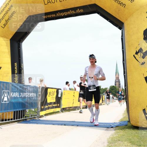 22.06.2025 - Viking Triathlon H.Heesch http://msf.ph/oto/8091835 22.06.2025 13:47:11 Laufen 88, 378, 412, 455 meine-sportfotos.de