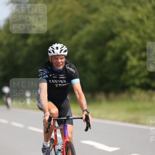 22.06.2025 - Viking Triathlon Yannick Fuchs http://msf.ph/oto/8091838 22.06.2025 11:53:55 Radfahren 4, 115, 159, 181, 222, 359, 472 meine-sportfotos.de