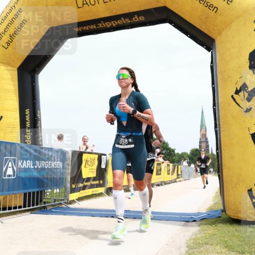 22.06.2025 - Viking Triathlon H.Heesch http://msf.ph/oto/8091864 22.06.2025 13:47:15 Laufen 88, 325, 378, 398, 412, 452, 455 meine-sportfotos.de