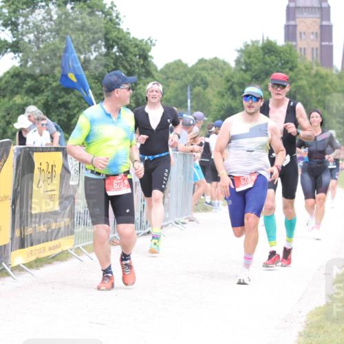 22.06.2025 - Viking Triathlon H.Heesch http://msf.ph/oto/8091880 22.06.2025 15:12:51 Laufen 98, 337, 408, 543, 623 meine-sportfotos.de