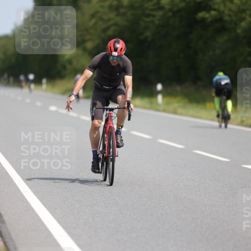 22.06.2025 - Viking Triathlon Yannick Fuchs http://msf.ph/oto/8091935 22.06.2025 11:54:03 Radfahren 115, 159, 222 meine-sportfotos.de