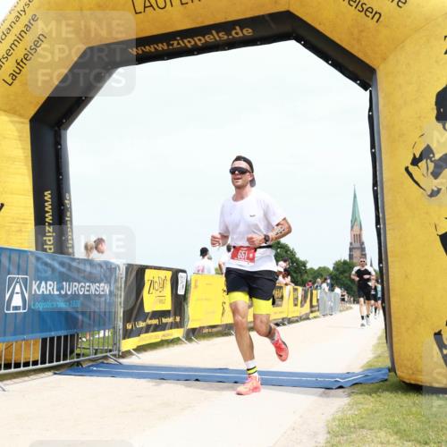 22.06.2025 - Viking Triathlon H.Heesch http://msf.ph/oto/8091967 22.06.2025 13:47:35 Laufen 69, 651 meine-sportfotos.de