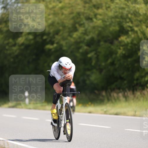 22.06.2025 - Viking Triathlon Yannick Fuchs http://msf.ph/oto/8092089 22.06.2025 11:13:00 Radfahren 99, 168, 213, 381, 406 meine-sportfotos.de