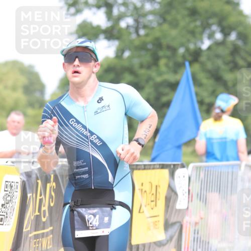 22.06.2025 - Viking Triathlon H.Heesch http://msf.ph/oto/8092105 22.06.2025 15:13:57 Laufen 124 meine-sportfotos.de