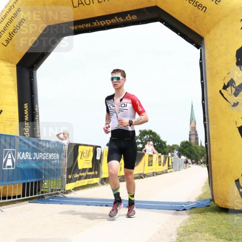 22.06.2025 - Viking Triathlon H.Heesch http://msf.ph/oto/8092149 22.06.2025 13:48:16 Laufen 55, 98, 387, 615 meine-sportfotos.de