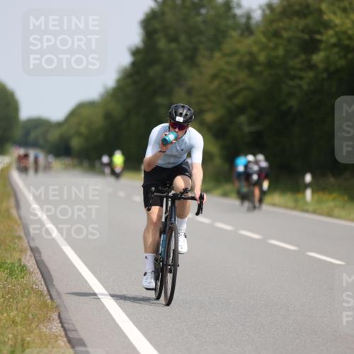 22.06.2025 - Viking Triathlon Yannick Fuchs http://msf.ph/oto/8092194 22.06.2025 11:54:38 Radfahren 25, 65, 66, 357, 369, 421, 641, 649 meine-sportfotos.de