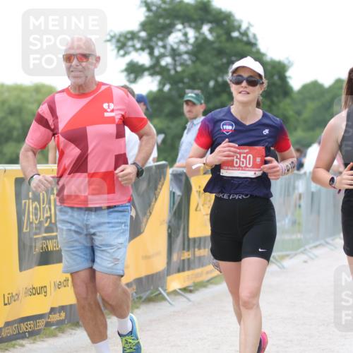 22.06.2025 - Viking Triathlon H.Heesch http://msf.ph/oto/8092213 22.06.2025 16:02:50 Laufen 403, 650 meine-sportfotos.de