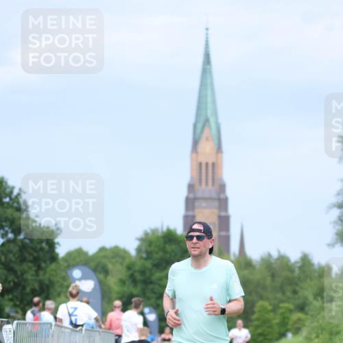 22.06.2025 - Viking Triathlon H.Heesch http://msf.ph/oto/8092291 22.06.2025 17:04:13 Laufen 257 meine-sportfotos.de