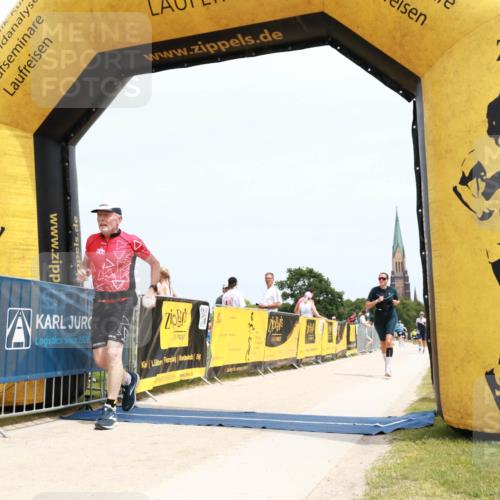 22.06.2025 - Viking Triathlon H.Heesch http://msf.ph/oto/8092342 22.06.2025 13:49:40 Laufen 20, 39, 491 meine-sportfotos.de