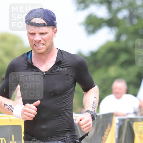 22.06.2025 - Viking Triathlon H.Heesch http://msf.ph/oto/8092366 22.06.2025 15:14:52 Laufen 195, 197, 336 meine-sportfotos.de