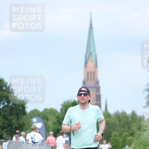 22.06.2025 - Viking Triathlon H.Heesch http://msf.ph/oto/8092380 22.06.2025 17:04:14 Laufen 257 meine-sportfotos.de