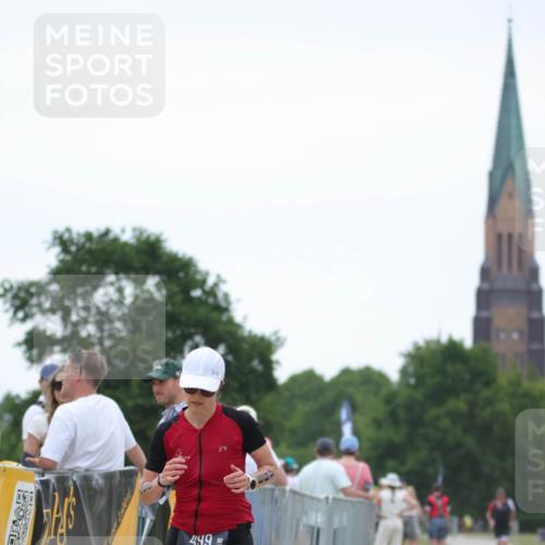 22.06.2025 - Viking Triathlon H.Heesch http://msf.ph/oto/8092387 22.06.2025 16:03:09 Laufen 499 meine-sportfotos.de