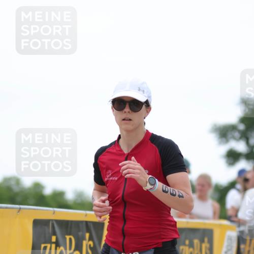 22.06.2025 - Viking Triathlon H.Heesch http://msf.ph/oto/8092403 22.06.2025 16:03:11 Laufen 499 meine-sportfotos.de