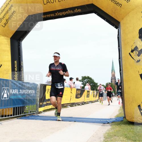 22.06.2025 - Viking Triathlon H.Heesch http://msf.ph/oto/8092473 22.06.2025 13:50:29 Laufen 80, 155, 202, 529 meine-sportfotos.de