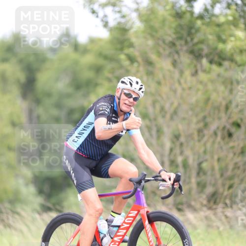 22.06.2025 - Viking Triathlon Yannick Fuchs http://msf.ph/oto/8092483 22.06.2025 13:35:06 Radfahren 201, 359 meine-sportfotos.de