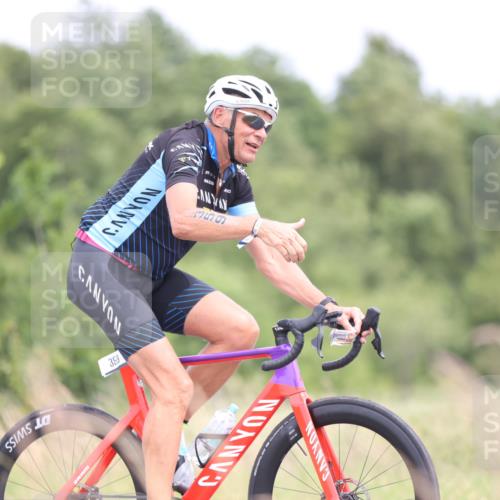 22.06.2025 - Viking Triathlon Yannick Fuchs http://msf.ph/oto/8092494 22.06.2025 13:35:06 Radfahren 201, 359 meine-sportfotos.de