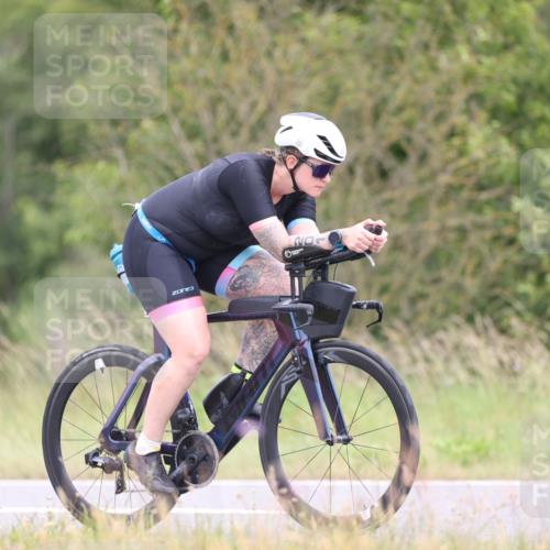 22.06.2025 - Viking Triathlon Yannick Fuchs http://msf.ph/oto/8092522 22.06.2025 13:35:10 Radfahren 201, 359 meine-sportfotos.de