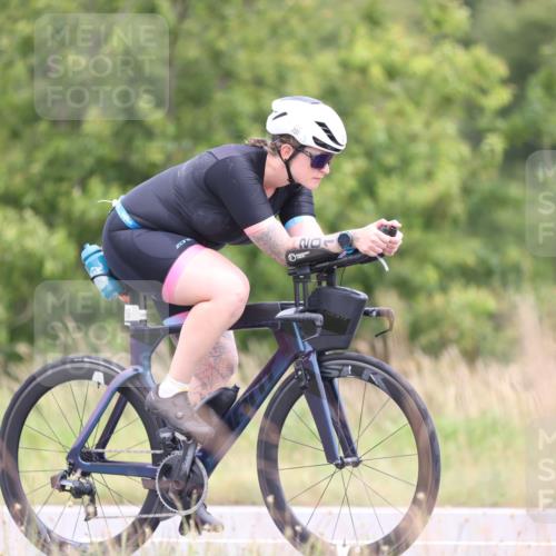 22.06.2025 - Viking Triathlon Yannick Fuchs http://msf.ph/oto/8092527 22.06.2025 13:35:11 Radfahren 201, 359 meine-sportfotos.de