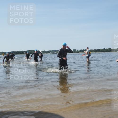 22.06.2025 - Viking Triathlon KatJ http://msf.ph/oto/8092552 22.06.2025 10:28:48 Schwimmen 15, 258, 301, 368, 414, 443, 628 meine-sportfotos.de