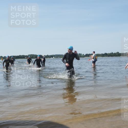 22.06.2025 - Viking Triathlon KatJ http://msf.ph/oto/8092561 22.06.2025 10:28:48 Schwimmen 15, 258, 301, 368, 414, 443, 628 meine-sportfotos.de