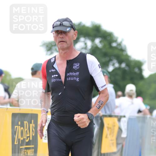 22.06.2025 - Viking Triathlon H.Heesch http://msf.ph/oto/8092584 22.06.2025 16:03:26 Laufen 63 meine-sportfotos.de