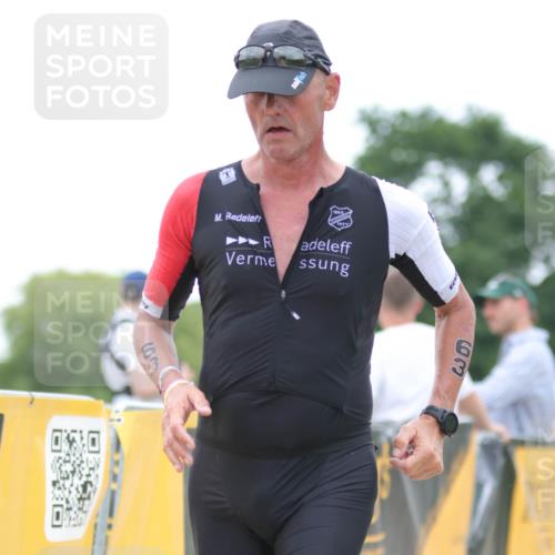 22.06.2025 - Viking Triathlon H.Heesch http://msf.ph/oto/8092610 22.06.2025 16:03:27 Laufen 63 meine-sportfotos.de