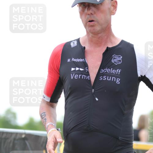 22.06.2025 - Viking Triathlon H.Heesch http://msf.ph/oto/8092671 22.06.2025 16:03:28 Laufen 63 meine-sportfotos.de