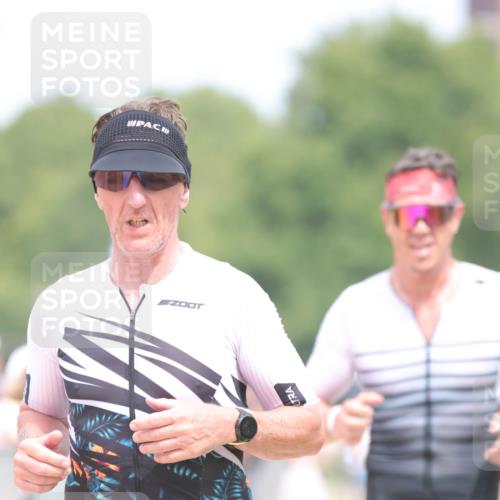 22.06.2025 - Viking Triathlon H.Heesch http://msf.ph/oto/8092731 22.06.2025 15:16:44 Laufen 55, 256, 290, 390, 484 meine-sportfotos.de
