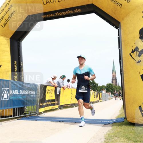 22.06.2025 - Viking Triathlon H.Heesch http://msf.ph/oto/8092741 22.06.2025 13:52:30 Laufen 228, 300 meine-sportfotos.de