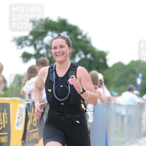 22.06.2025 - Viking Triathlon H.Heesch http://msf.ph/oto/8092749 22.06.2025 16:03:46 Laufen 16 meine-sportfotos.de