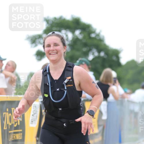 22.06.2025 - Viking Triathlon H.Heesch http://msf.ph/oto/8092767 22.06.2025 16:03:46 Laufen 16 meine-sportfotos.de