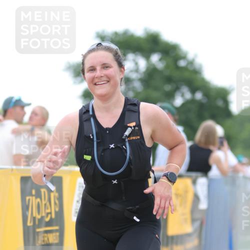 22.06.2025 - Viking Triathlon H.Heesch http://msf.ph/oto/8092774 22.06.2025 16:03:46 Laufen 16 meine-sportfotos.de