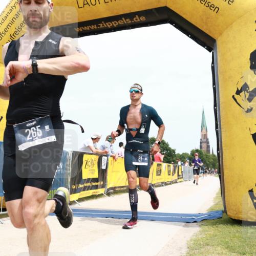 22.06.2025 - Viking Triathlon H.Heesch http://msf.ph/oto/8092779 22.06.2025 13:52:41 Laufen 81, 265 meine-sportfotos.de