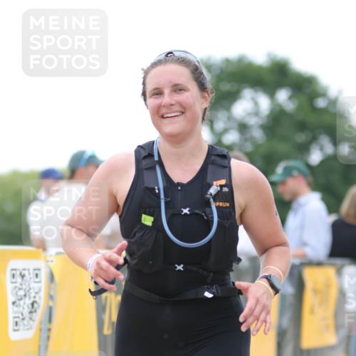22.06.2025 - Viking Triathlon H.Heesch http://msf.ph/oto/8092803 22.06.2025 16:03:46 Laufen 16 meine-sportfotos.de