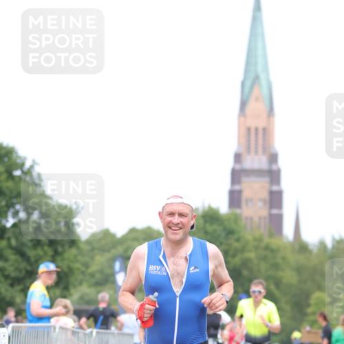 22.06.2025 - Viking Triathlon H.Heesch http://msf.ph/oto/8092832 22.06.2025 15:17:36 Laufen 109, 312 meine-sportfotos.de