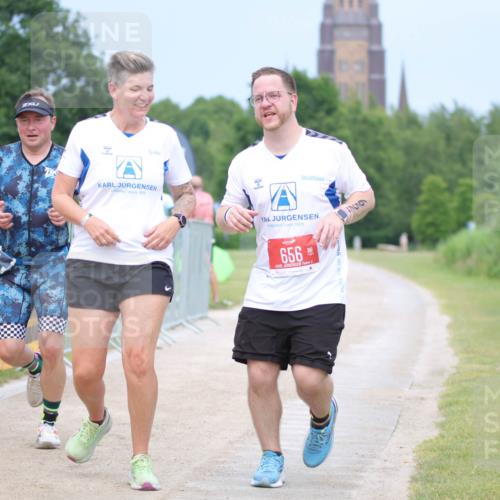 22.06.2025 - Viking Triathlon H.Heesch http://msf.ph/oto/8092839 22.06.2025 17:04:29 Laufen 466, 656 meine-sportfotos.de