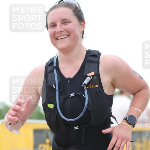 22.06.2025 - Viking Triathlon H.Heesch http://msf.ph/oto/8092852 22.06.2025 16:03:47 Laufen 16 meine-sportfotos.de