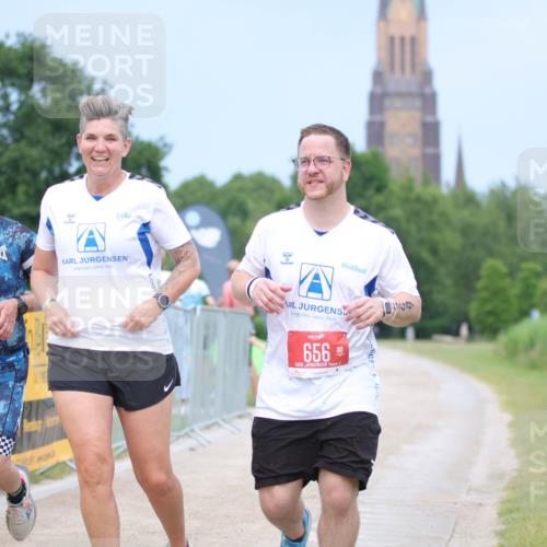 22.06.2025 - Viking Triathlon H.Heesch http://msf.ph/oto/8092884 22.06.2025 17:04:29 Laufen 466, 656 meine-sportfotos.de